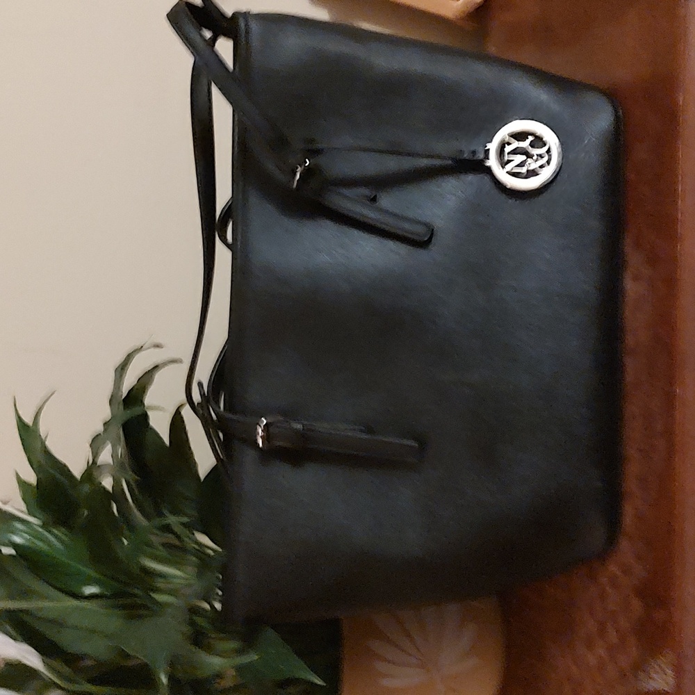 Vintage NY & Co Black Shoulder Tote